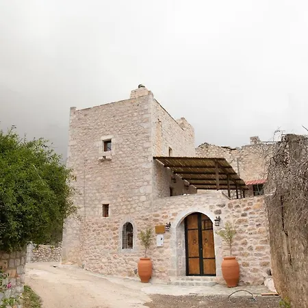 Dandy Mani - Old Tower House - Fireplace - Pool Сasa de vacaciones Nomia