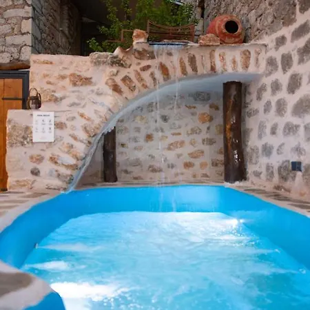 Dandy Mani - Old Tower House - Fireplace - Pool