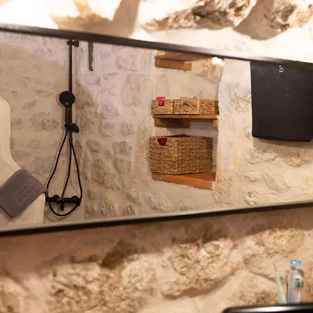 別荘 Dandy Mani - Old Tower House - Fireplace - Pool