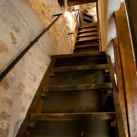 Dandy Mani - Old Tower House - Fireplace - Pool Tatil Evi *