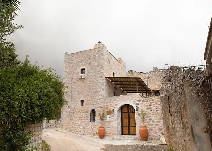 Dandy Mani - Old Tower House - Fireplace - Pool Hébergement de vacances Nomia