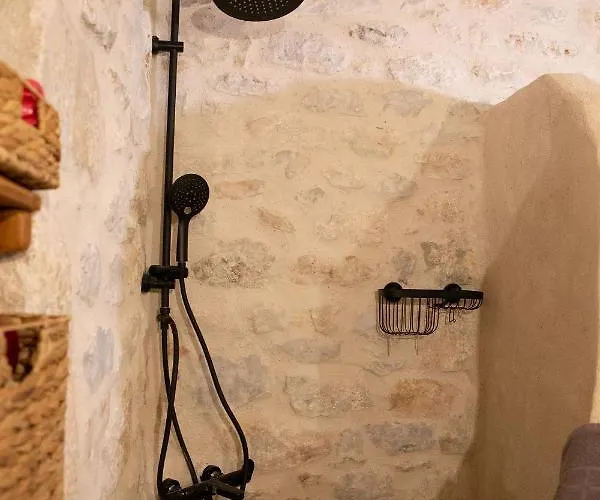 Dandy Mani - Old Tower House - Fireplace - Pool * Nomia