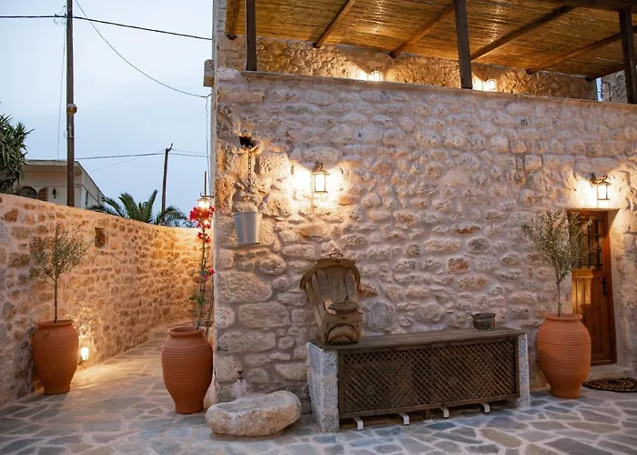 Dandy Mani - Old Tower House - Fireplace - Pool Nomia